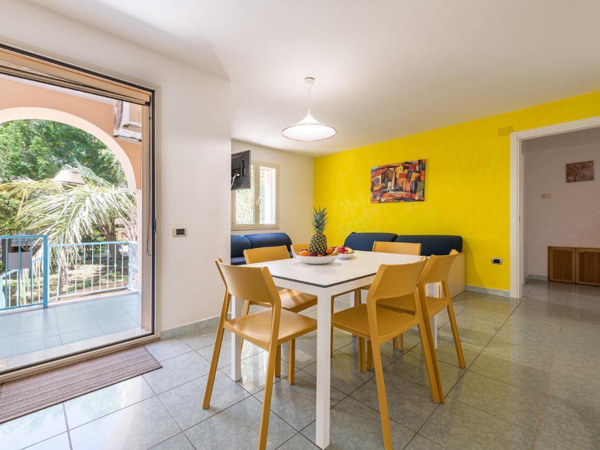 Mare Azzurro Aparthotel Cardedu Εξωτερικό φωτογραφία