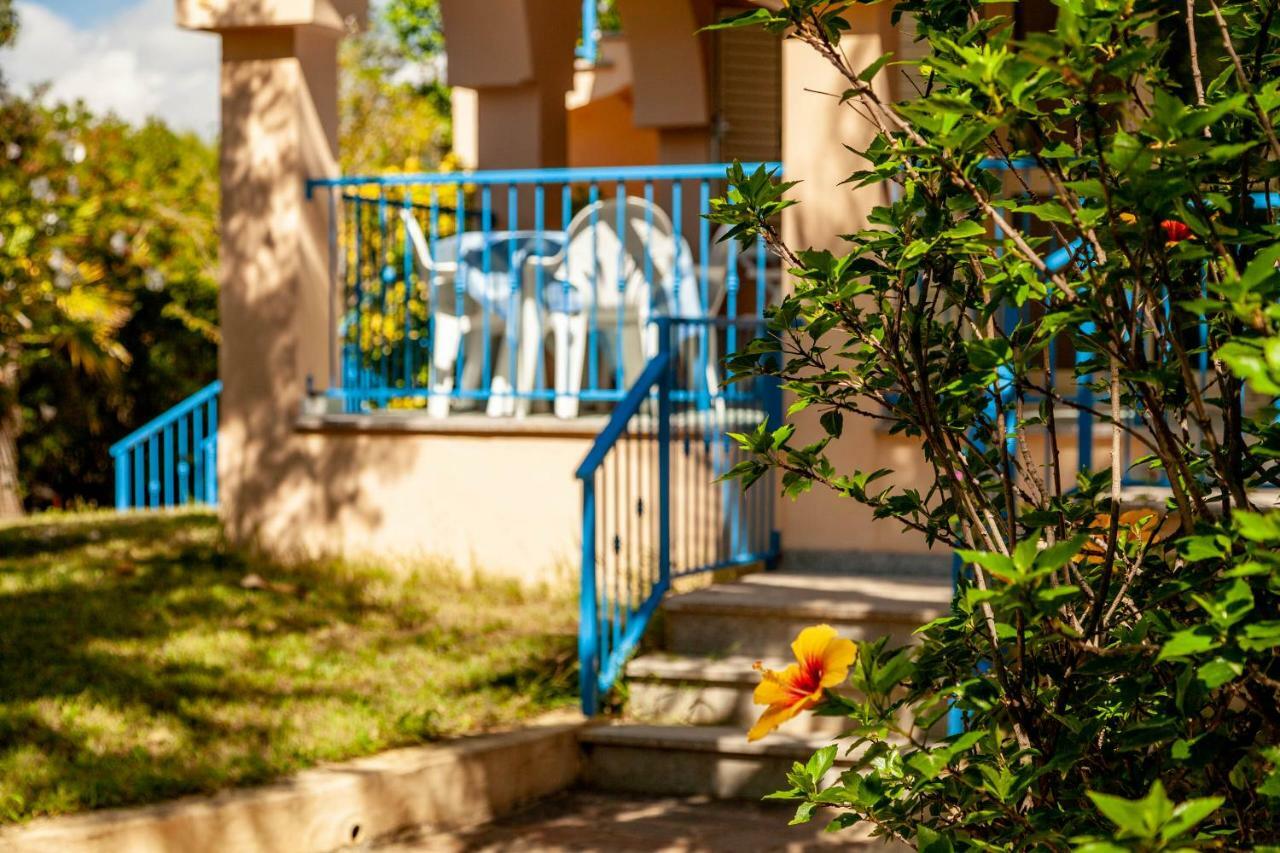 Mare Azzurro Aparthotel Cardedu Εξωτερικό φωτογραφία